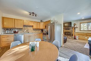 Pet-friendly Florissant Cabin w/ Fire Pit!