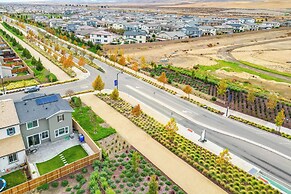 Newly Built Tracy Home w/ Backyard + Pool Access!