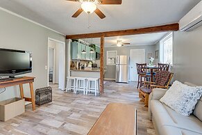 Lovely Smoky Mountain Cottage w/ Deck + Views!