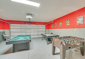 ~ 6 Mi to Disney: Kissimmee Vacation Villa w/ Pool