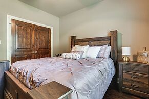 Pottsboro Group Getaway: Close to Lake Texoma!