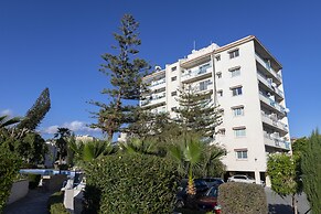 Palm Beach Sea View Apartment