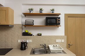 Palm Beach Sea View Apartment