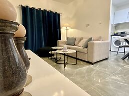 White Arches No.2 Sea View Apartment