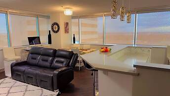 LUXURY DOWNTOWN CONDO TWO BEDROOM