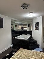 LUXURY DOWNTOWN CONDO TWO BEDROOM