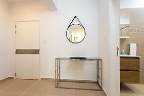 Kanika Seabreeze Apartment