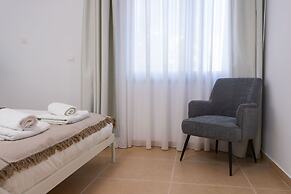 Kanika Seabreeze Apartment