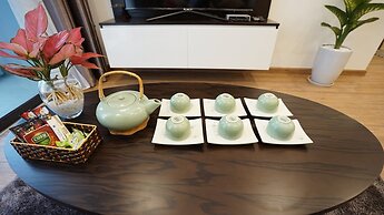 Luna's House Luxury Apartment at Vinhomes Metropolis