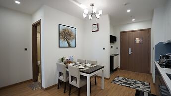 Luna's House Luxury Apartment at Vinhomes Metropolis