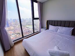 Luna's House Luxury Apartment at Vinhomes Metropolis