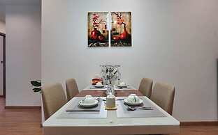 Luna's House Luxury Apartment at Vinhomes Metropolis