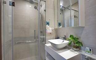 Luna's House Luxury Apartment at Vinhomes Metropolis
