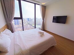Luna's House Luxury Apartment at Vinhomes Metropolis