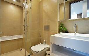 Luna's House Luxury Apartment at Vinhomes Metropolis