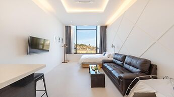 Gangneung Dangdangi Dog Pension Blue