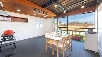 Gangneung Dangdangi Dog Pension Blue