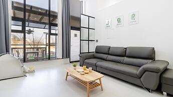 Gangneung Dangdangi Dog Pension Blue