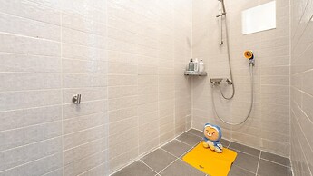 Gangneung Dangdangi Dog Pension Blue