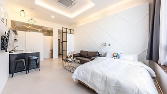 Gangneung Dangdangi Dog Pension Blue