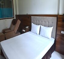 Thanh Hang Hotel near Emerald My Dinh