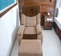 Thanh Hang Hotel near Emerald My Dinh