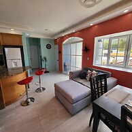 New and Modern 2 Bedroom Apt 5a