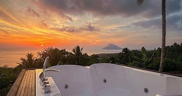 Bobocabin Bunaken Hills