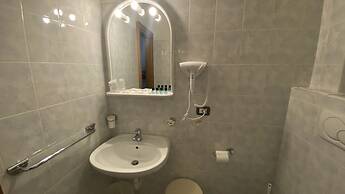 Casteluce Hotel Funivie