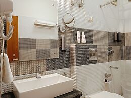 Mount Polaris Suites & Spa