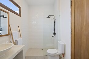 Roselle Villa by Betterplace