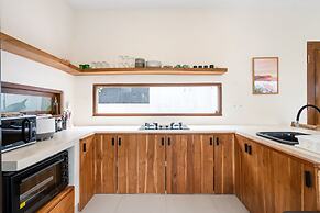 Roselle Villa by Betterplace