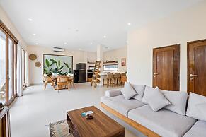 Roselle Villa by Betterplace