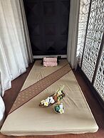 Mintra Hotel