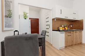 Piotrkowska Modern Studio by Renters