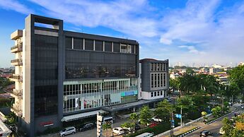 Luxury Inn Arion Hotel Rawamangun