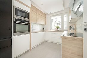 Apartment in Wroclaw by Renters Prestige