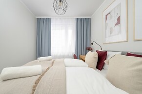 Apartment in Wroclaw by Renters Prestige