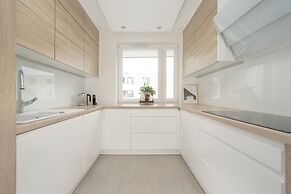 Apartment in Wroclaw by Renters Prestige