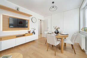 Apartment in Wroclaw by Renters Prestige