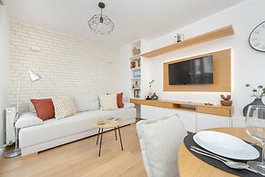Apartment in Wroclaw by Renters Prestige
