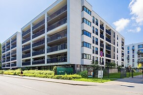 Gentle Apartment in Warsaw by Renters