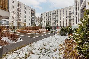 Gentle Apartment in Warsaw by Renters