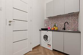 Piotrkowska Cozy Studio by Renters