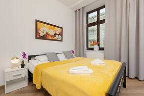 Piotrkowska Cozy Studio by Renters