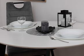 Beautiful Studio Piotrkowska by Renters