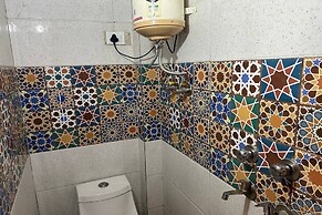 Shree Lodge Near New Delhi Railway Station, Paharganj