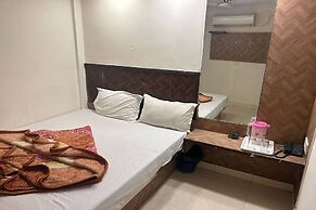 Shree Lodge Near New Delhi Railway Station, Paharganj