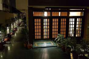 Greenleaf Apartment And Suites, Kalkaji