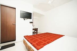 Hotel Maharaja Residency